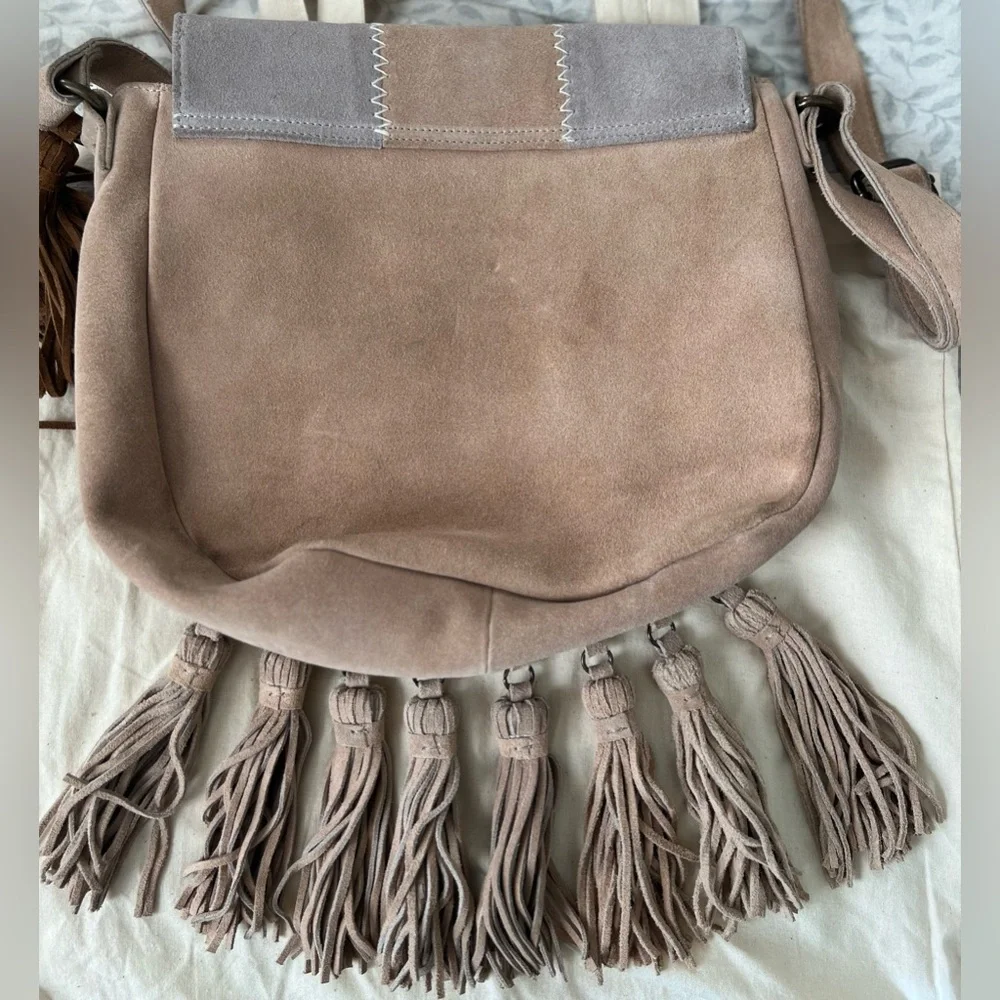 Spell & The Gypsy Collective Zephyr Patchwork Saddle Bag. - Picture 7 of 16